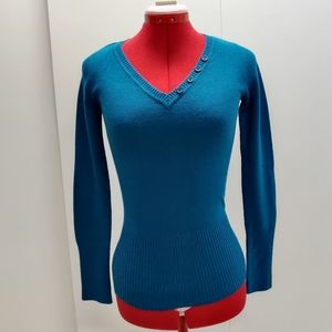 Small jewel-tone blue knit fitted sweater